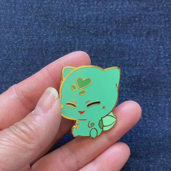 Pokemon Bulbasaur enamel pin video chibi enamel pin badge