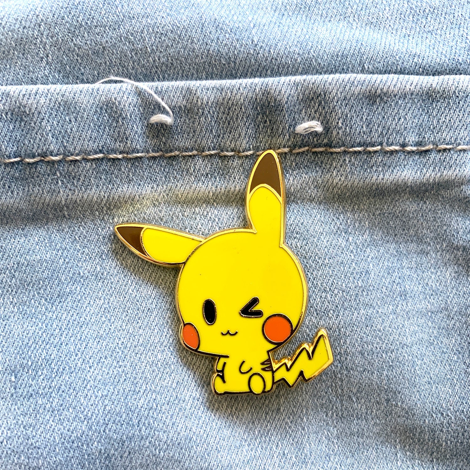 Pokemon: Pikachu chibi 1.6" fanart enamel pin - zeneypins